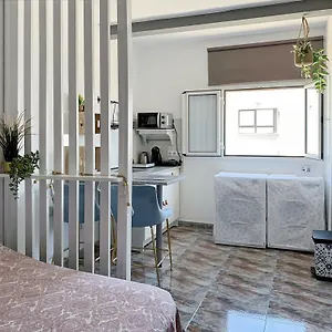 habitacion-privada-cerca-de-la-playa-y-aeropuerto-en.puertodelcarmen-hotels.org/